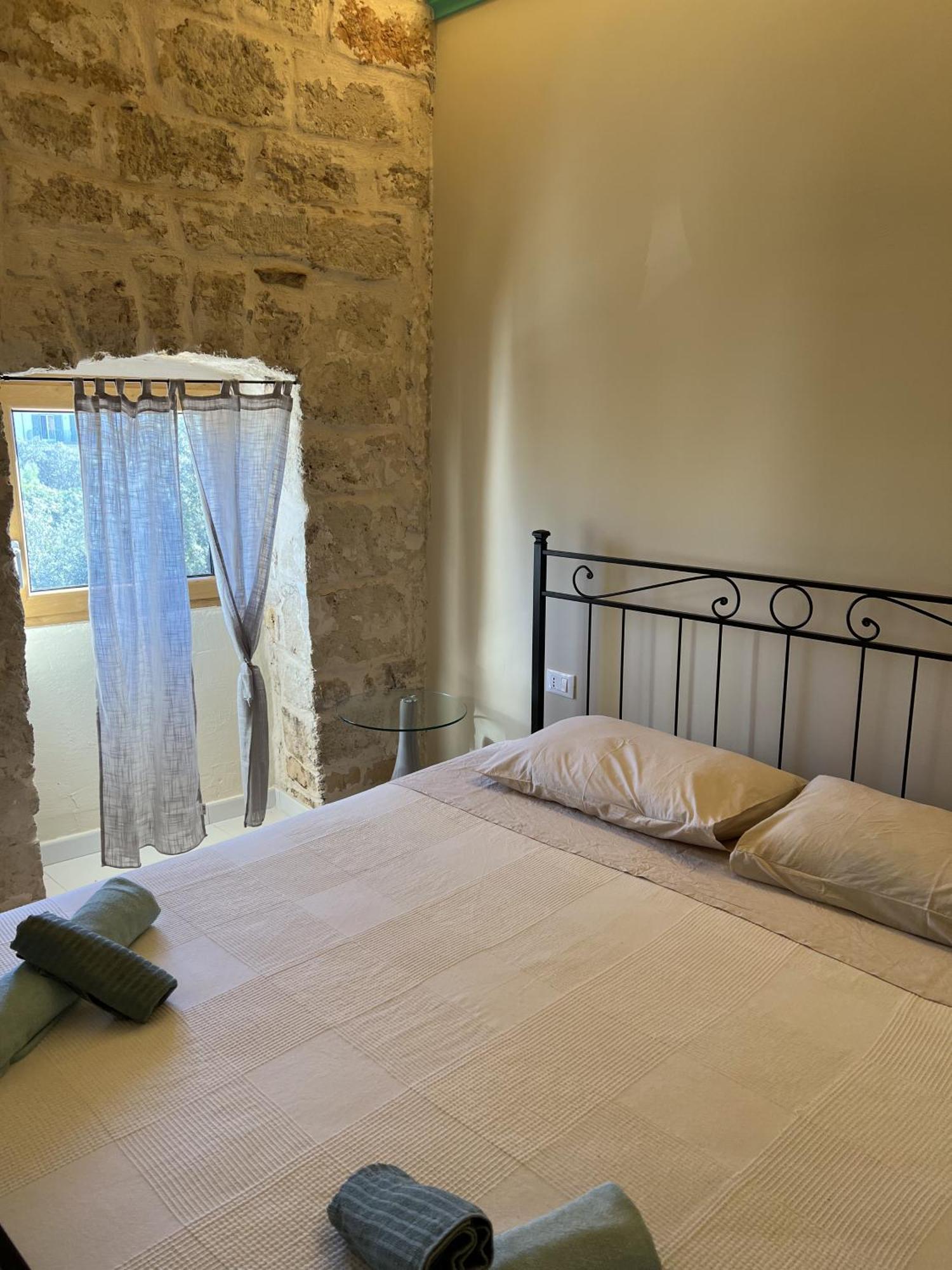 Intra Moenia Bed and Breakfast Μπισέλιε Εξωτερικό φωτογραφία