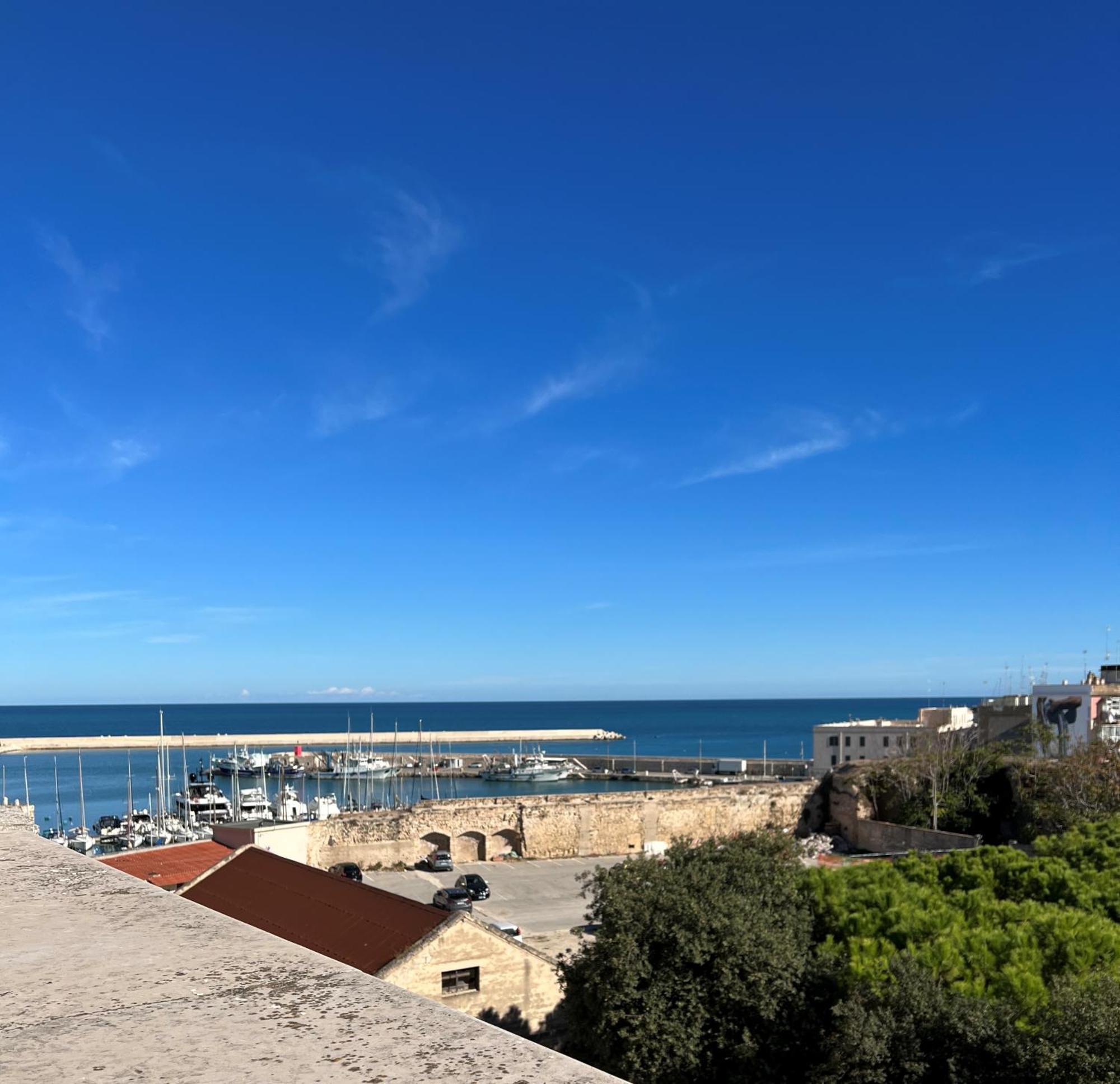 Intra Moenia Bed and Breakfast Μπισέλιε Εξωτερικό φωτογραφία